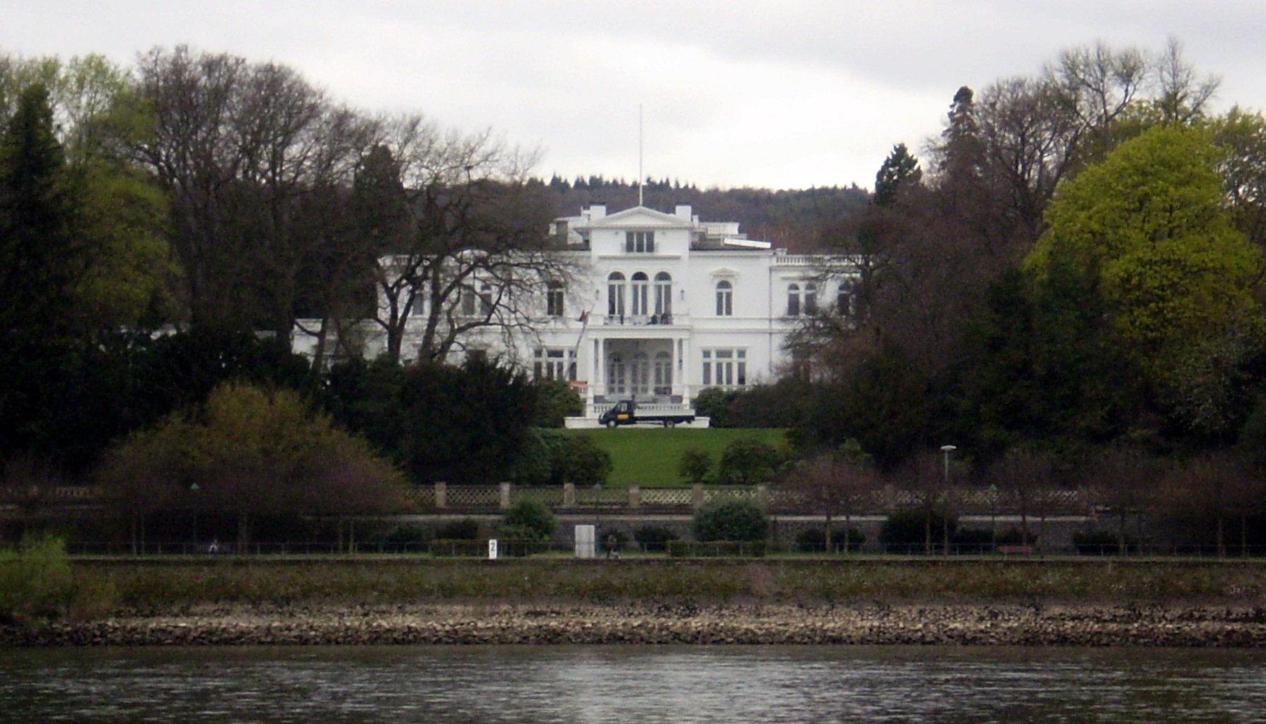 🏛️ 함머슈미트 관저 (빌라 함머슈미트)